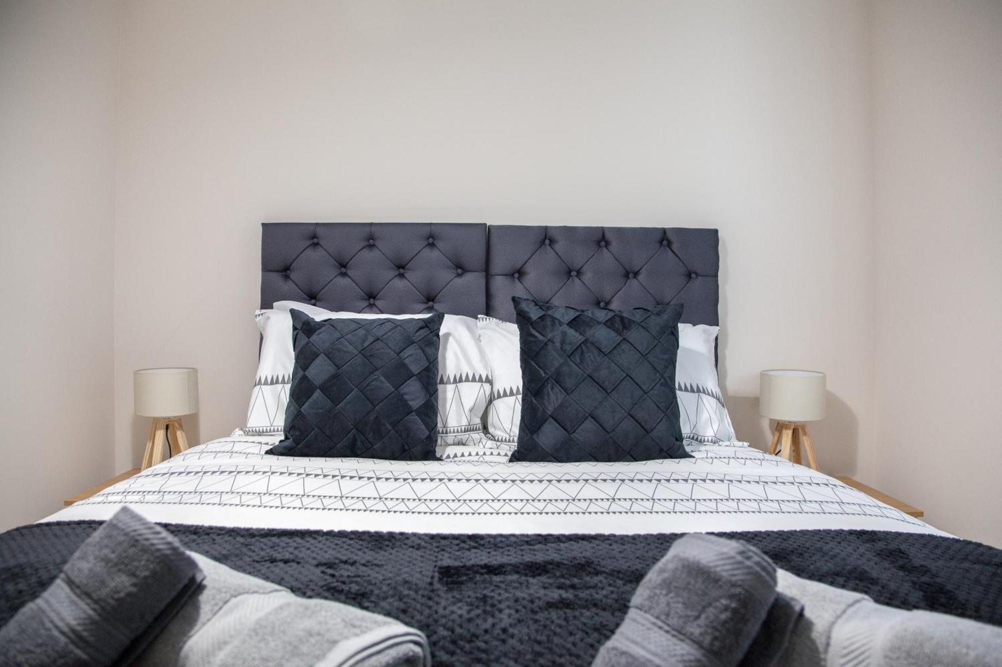 Modern 2Bd Apartment In Manchester City Buitenkant foto