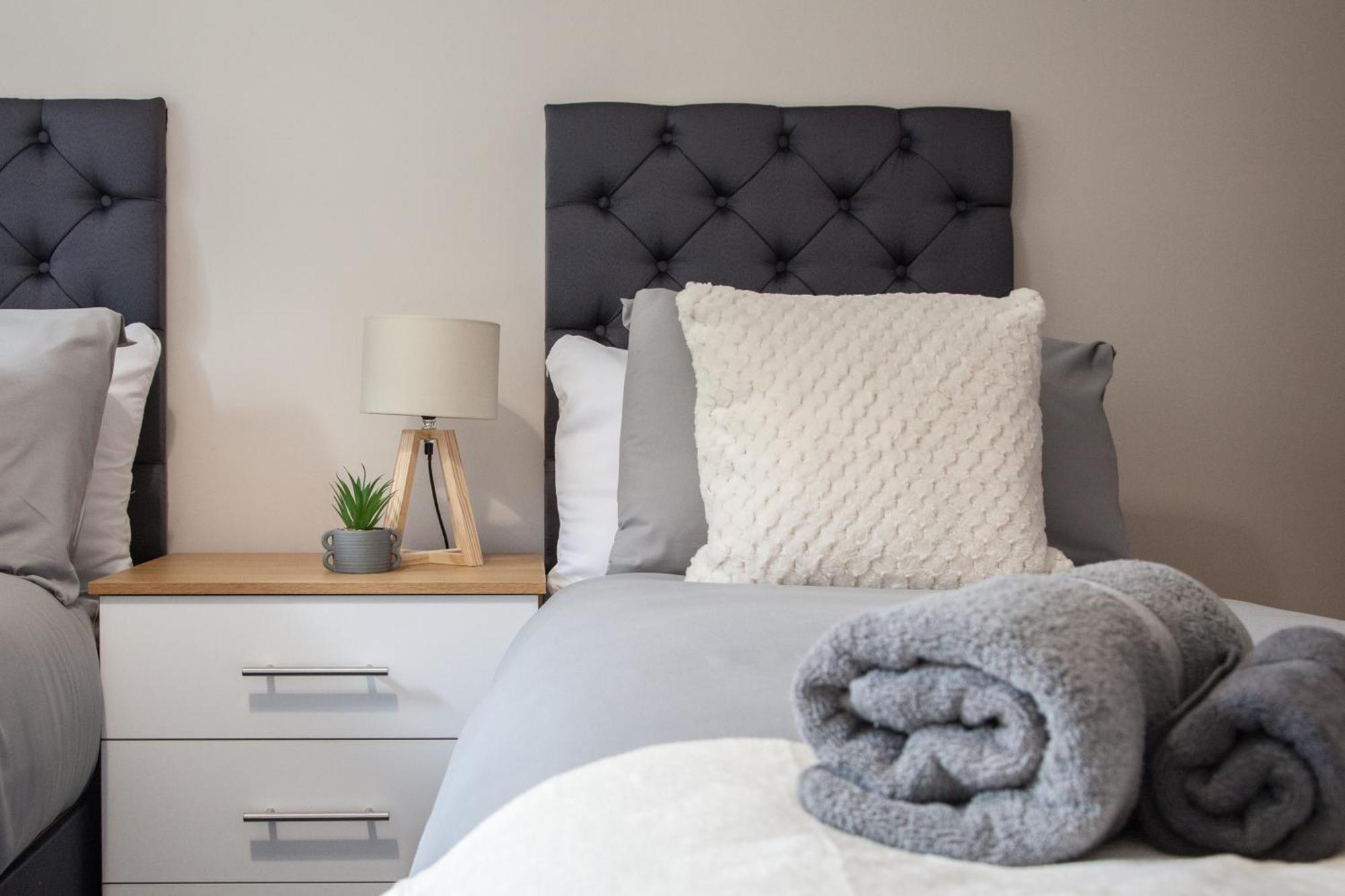 Modern 2Bd Apartment In Manchester City Buitenkant foto