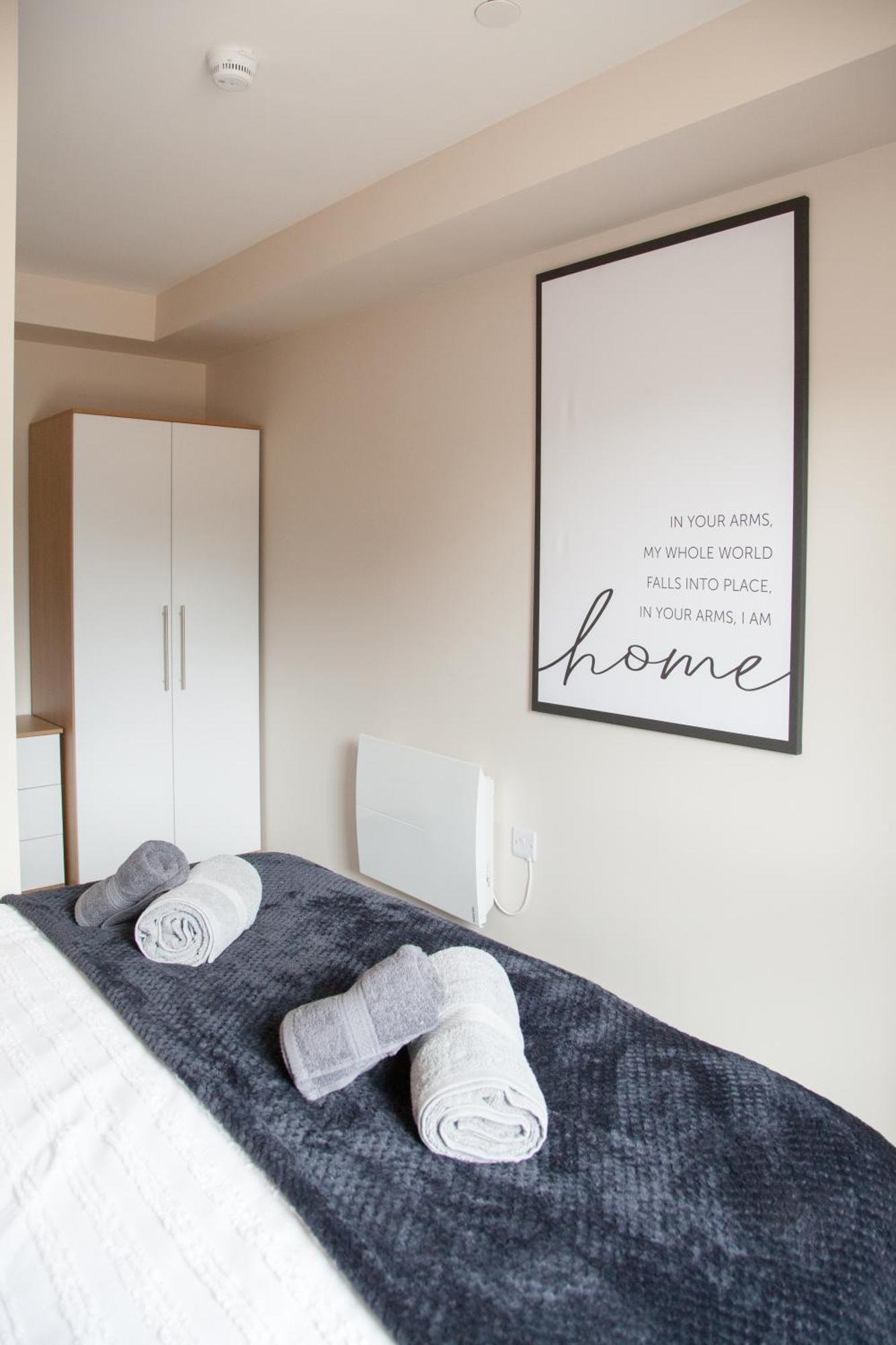 Modern 2Bd Apartment In Manchester City Buitenkant foto