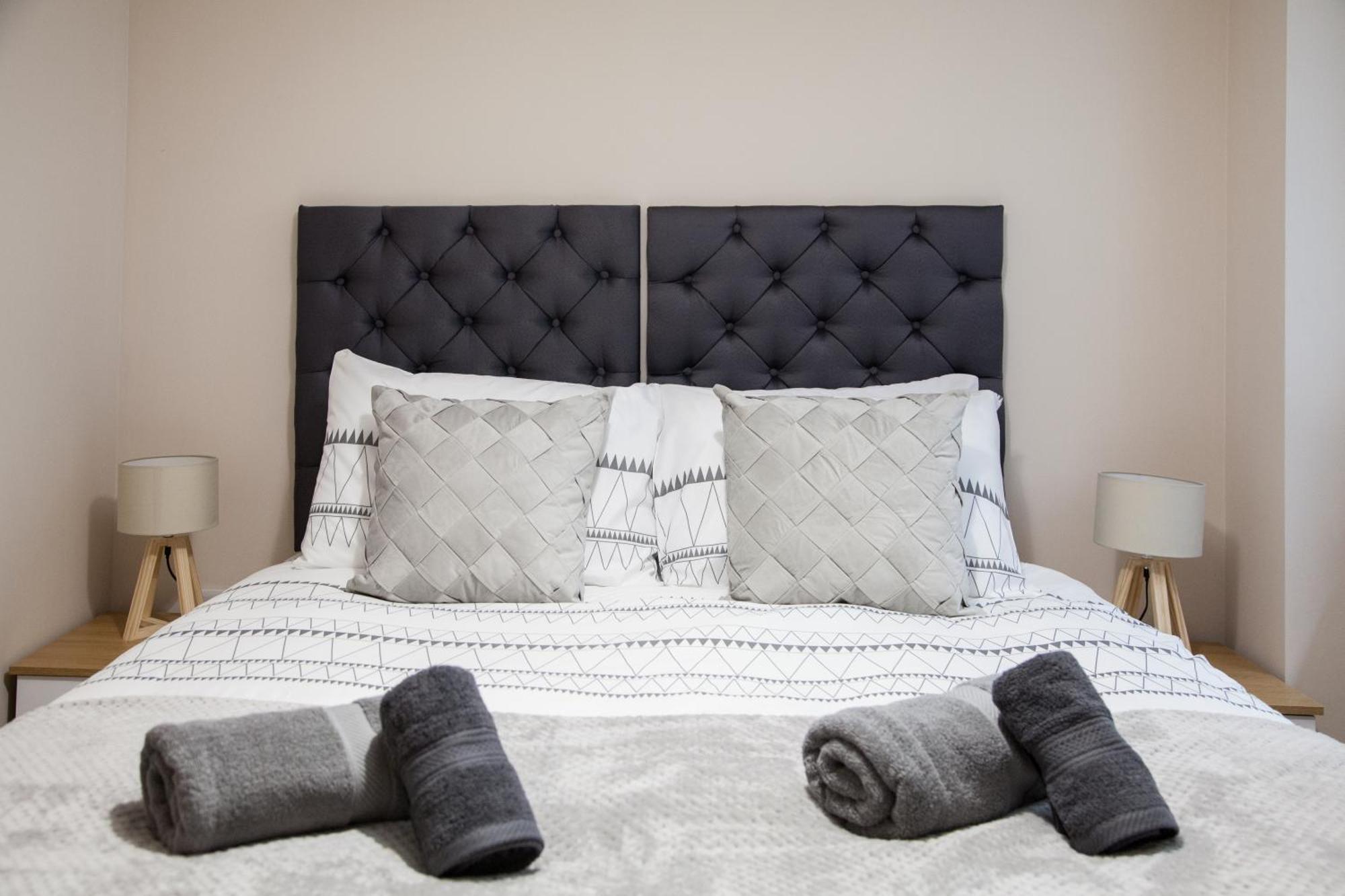 Modern 2Bd Apartment In Manchester City Buitenkant foto